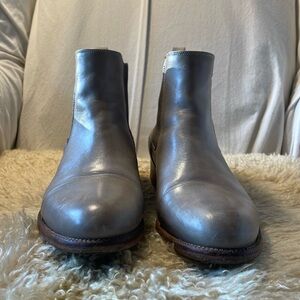 Ten Points, genuine leather made in Portugal Chelsea style slip on ankle boots